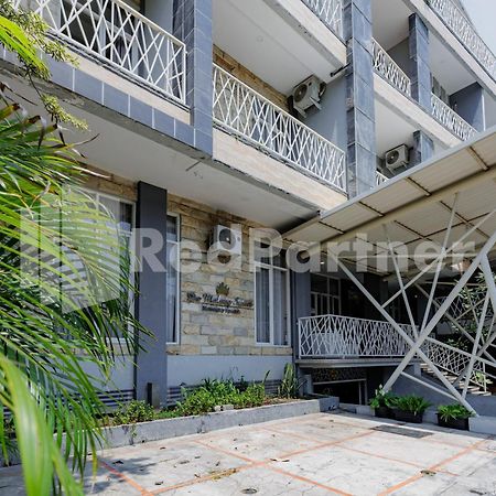 De Malang Sweet Homestay Syariah RedPartner Buitenkant foto