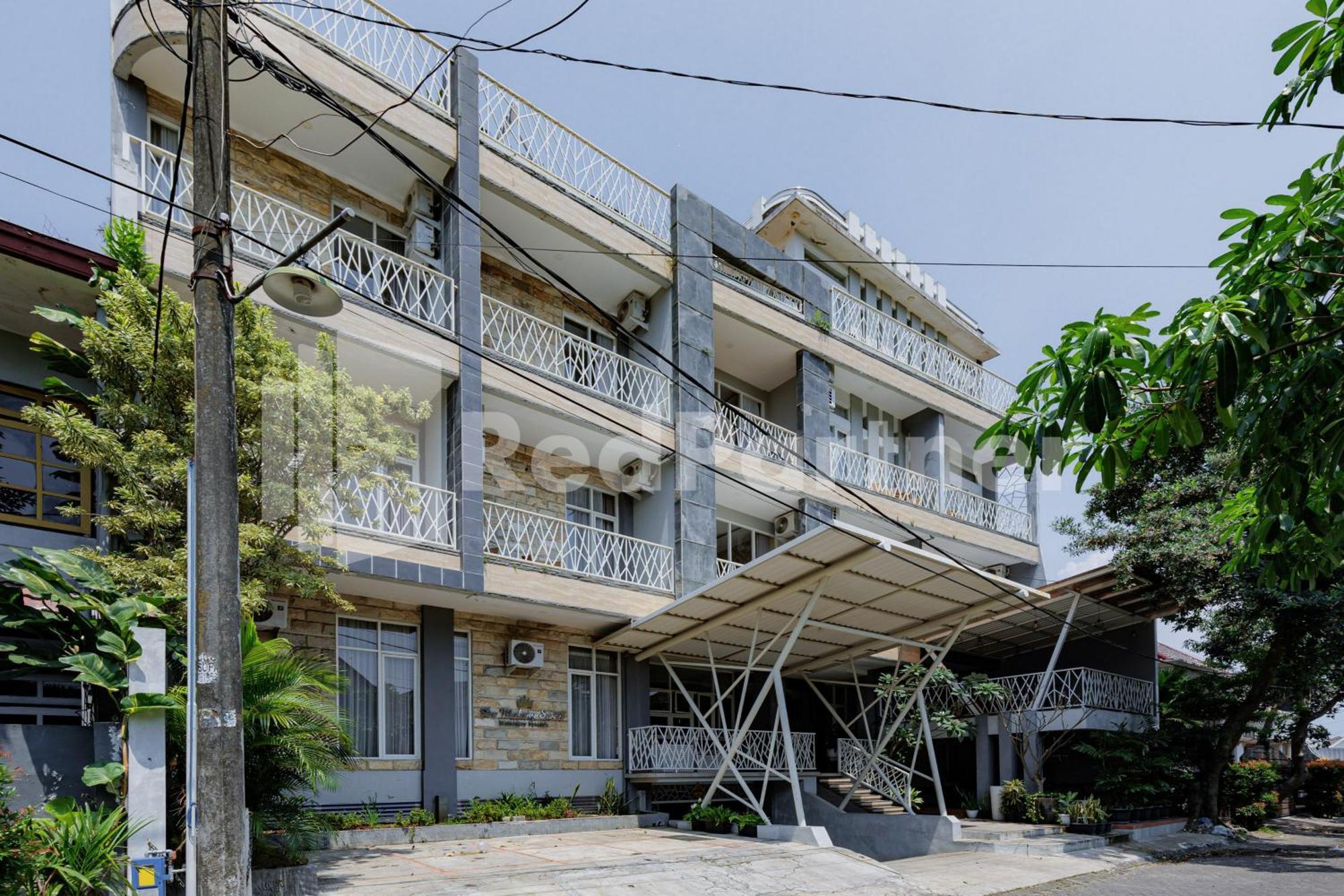 De Malang Sweet Homestay Syariah RedPartner Buitenkant foto