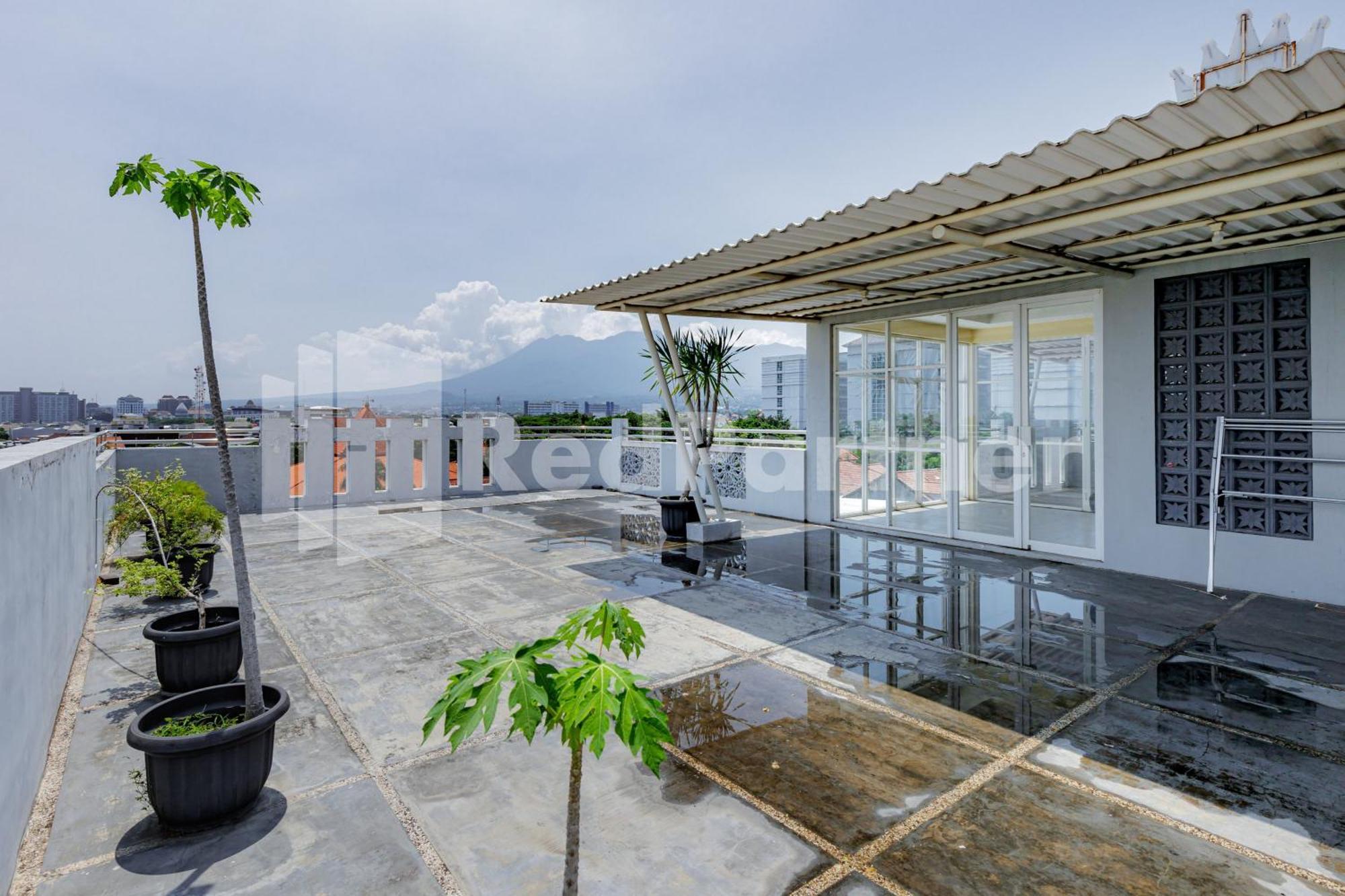 De Malang Sweet Homestay Syariah RedPartner Buitenkant foto